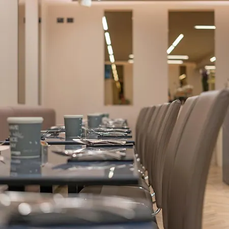 Aurora 公寓式酒店