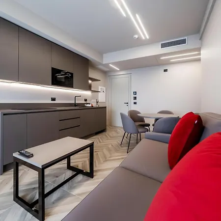 Aurora 3*